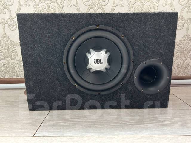 Сабвуфер JBL с усилителем, компонентные, 37 x 57 см (14,6 x 22,4 дюйма ...