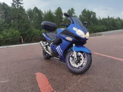 Kawasaki ZZR 1200. 1 200����. ��., ��������, ���, � �������� ����
