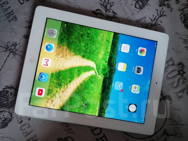 Apple iPad 4. 9.7 ������, ������ 16 �� ����