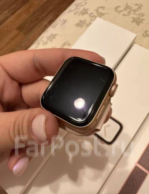 Apple Watch Series 4 ����