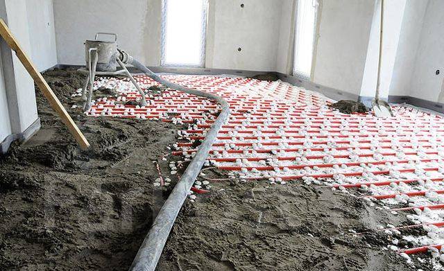 Стяжка пола за 1 день. Полусухой метод, немецкая технология во Владивостоке