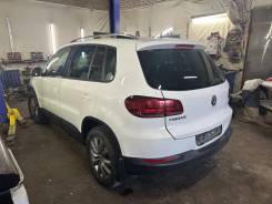 Volkswagen Tiguan ����
