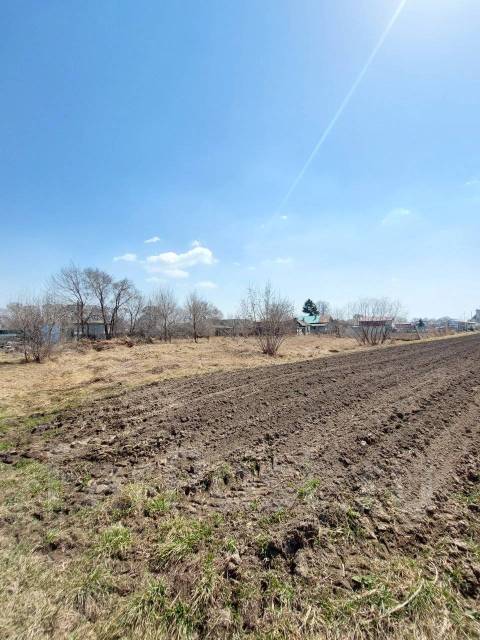 Продам 21 сотку земли в Борисовке, 2 100 кв. м. собственность, есть ...