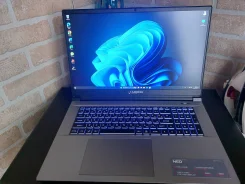 Ardor Neo G17. 17.3", 4,5����, ��� 16 ��, ���� 1 512���, WiFi: 1, Bluetooth: 1 ����
