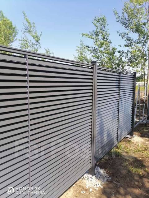 Современный комбинированный забор | Ограждения \"Жалюзи\". Экозабор, в ...