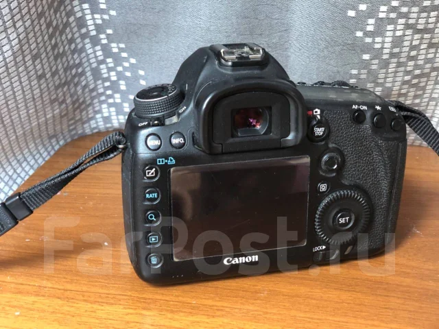 Canon EOS 5D Mark III ����