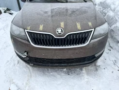 Skoda Rapid ����