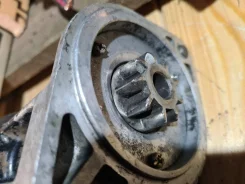 ������� Nissan 23300-11M02 ����