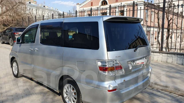 Toyota Alphard. ��������, 4wd, ������ ����
