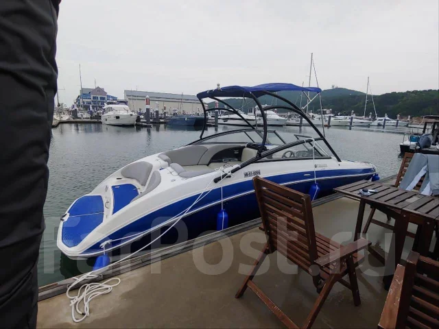 Yamaha AR240. 2011 ���, ����� 7,3��., ��������� ������������, 360��.�., ������. ��� ����� �� ������������ ����