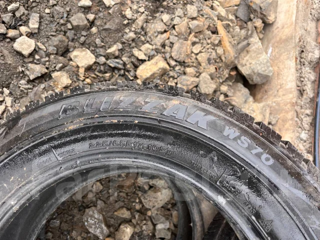 Bridgestone Blizzak WS-70. ������, ��� �����, �/�, ����� 50 % ����