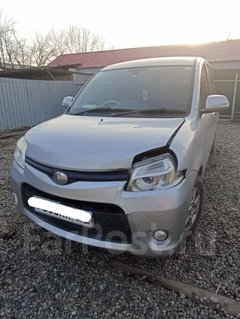 Toyota Sienta. �������, ��������, 1.5 (110��.�.), ������, 158����. �� ����