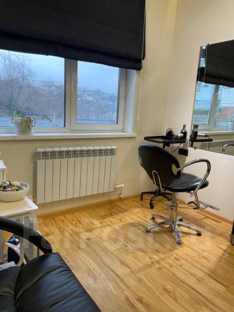 Сдам студию-парикмахерскую со всем оборудованием, столетие, улица ...