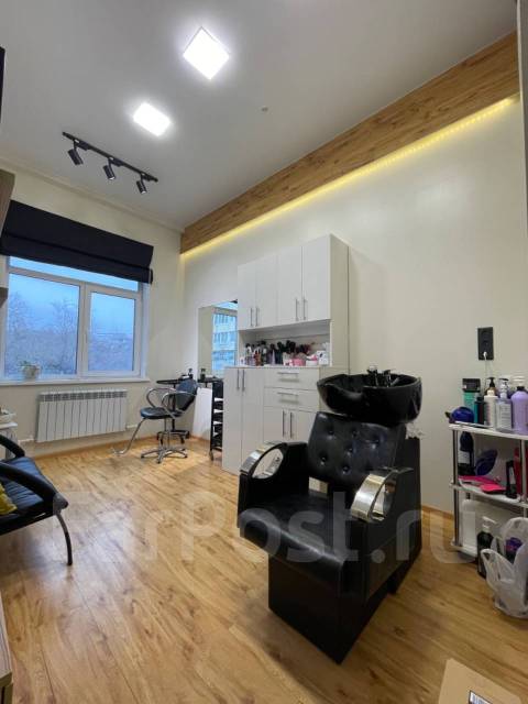 Сдам студию-парикмахерскую со всем оборудованием, столетие, улица ...