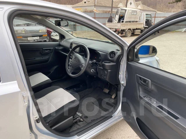 Daihatsu Mira e:S. �������, ��������, 0.7 (50��.�.), ������, 128����. ��, �/� ����