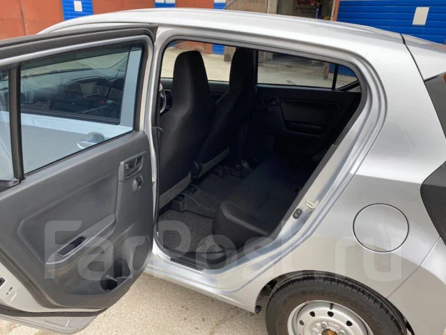 Daihatsu Mira e:S. �������, ��������, 0.7 (50��.�.), ������, 128����. ��, �/� ����