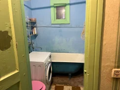 2-���������, ����� ��������� 11. ����� ������, ������� ����, 42���.��., 4/4 ����, ������������ ������ ����