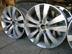 Peugeot. 6.5x17", 4x108, ET26, �� 65,1���. ����
