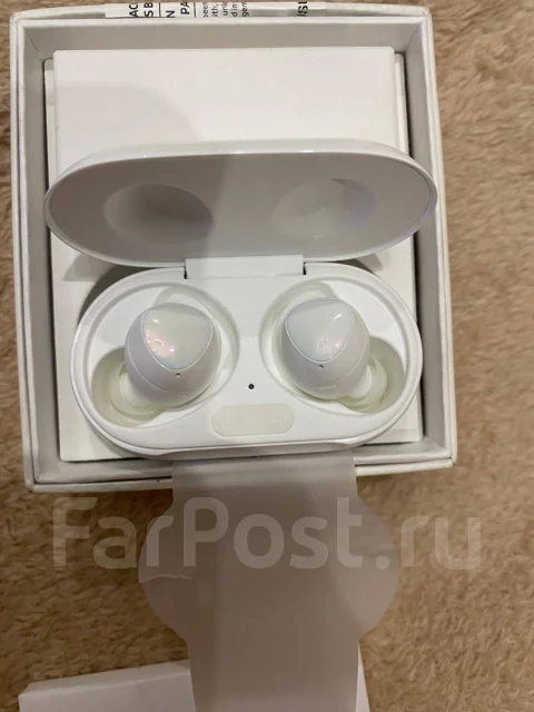 Samsung Galaxy Buds+ ����