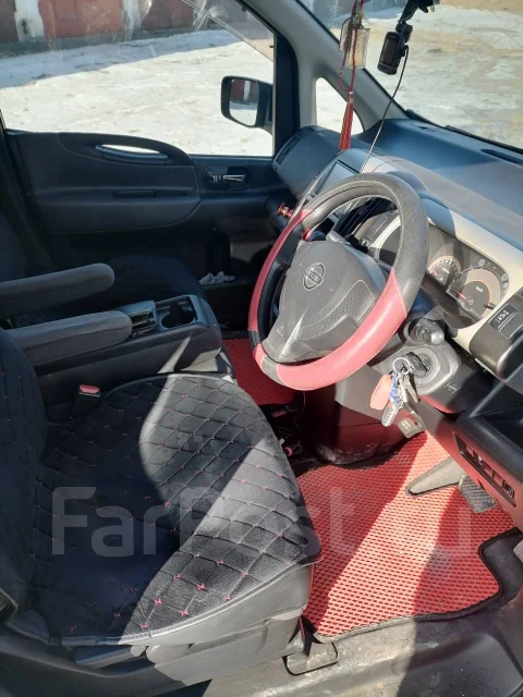 Nissan Serena. ��������, ��������, 2.0 (137��.�.), ������, 152����. �� ����