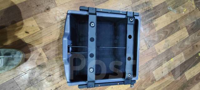 Бардачок под сиденьем с направляющей купить в Хабаровске по цене: 2 500 ...