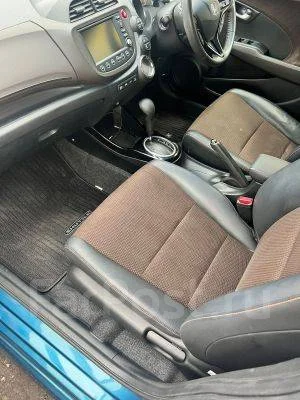 Honda Fit Shuttle. ��������, ��������, 1.3 (88��.�.), ������, 116 000����. ��, �/� ����