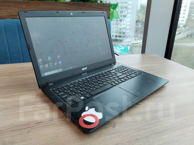 Acer Aspire E5-576G. 15.6", 2,5����, ��� 6 ��, ���� 1 000���, WiFi: 1, Bluetooth: 1, ����������� �� 2��. ����
