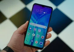 Honor 10i. �/�, 128 ��, ����������, 3G, 4G LTE, Dual-SIM, NFC ����