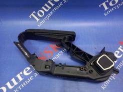   Mercedes-Benz E-Class W211 M112 M272 A2113000504 