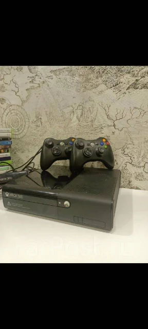 Microsoft Xbox 360 E ����