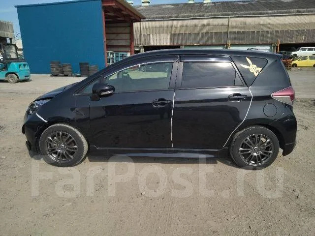 Toyota Ractis. �������, ��������, 1.3 (99��.�.), ������, 35 000����. ��, �/�, ��� ��� ����