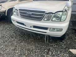 Toyota Land Cruiser Cygnus ����