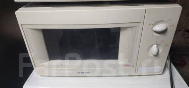 Микроволновая печь Samsung, б/у, в наличии. Цена: 1 800₽ во Владивостоке