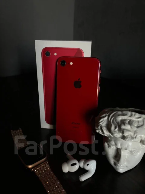 Apple iPhone 8. �/�, 64 ��, �������, 4G LTE, NFC ����