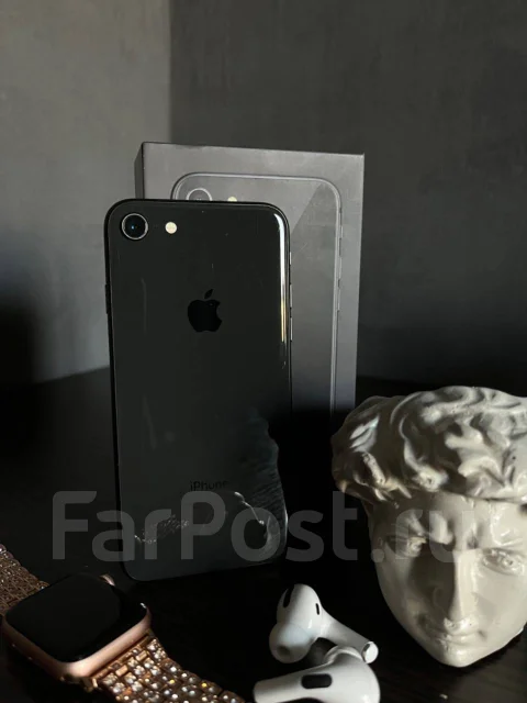 Apple iPhone 8. �/�, 64 ��, �����, 4G LTE, ����������, NFC ����