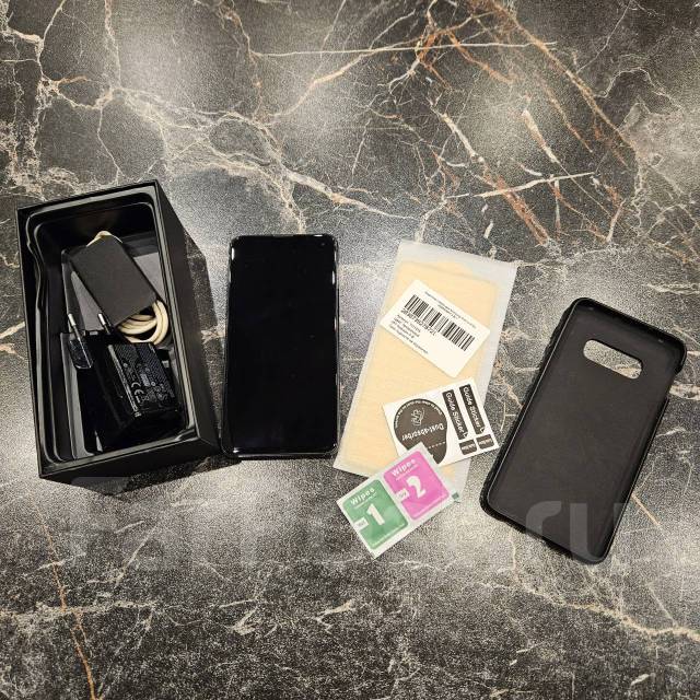 Продам Samsung galaxy s10e 6/128 gb, 5.80", моноблок, фиолетовый, 4G ...