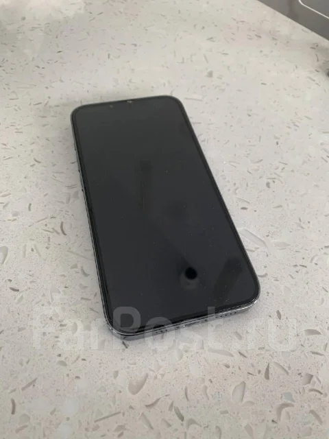 Apple iPhone Xr. �/�, 128 ��, ���������, �����, �����, 4G LTE, 5G, NFC ����