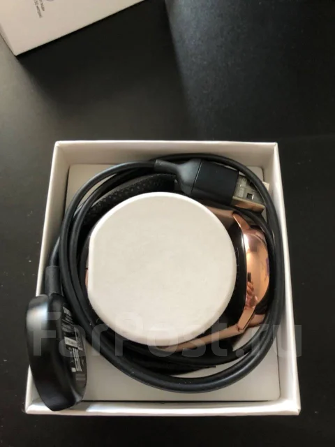 Samsung Galaxy Watch Active. GPS, NFC ����