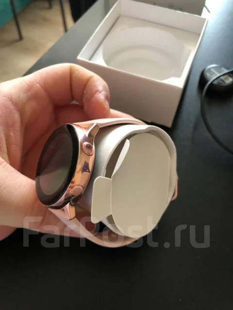 Samsung Galaxy Watch Active. GPS, NFC ����