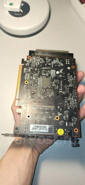 Radeon RX 6500 XT ����