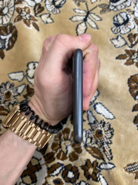 Apple iPhone 8 Plus. �/�, 64 ��, ������, 3G, 4G LTE, NFC ����