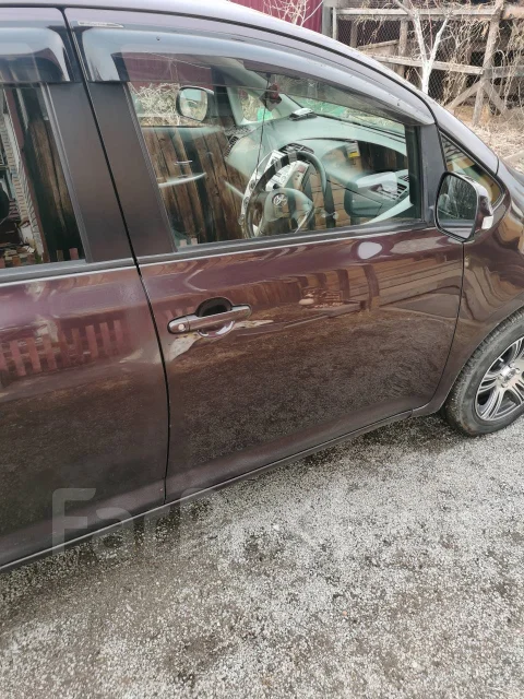 Toyota Ractis. ��������, ��������, 1.5 (110��.�.), ������, 285����. �� ����