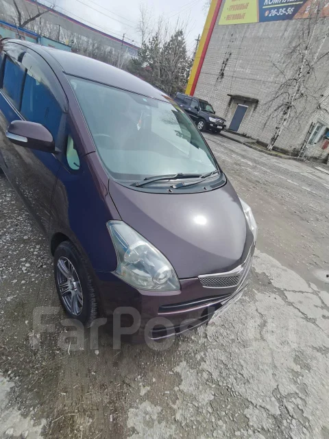Toyota Ractis. ��������, ��������, 1.5 (110��.�.), ������, 285����. �� ����