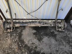 ����� ������ P11, U14 Nissan 555018F800 ����