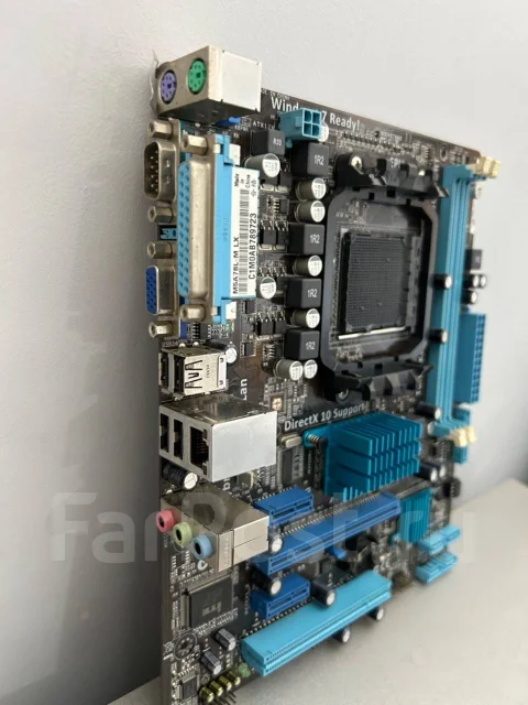 Socket AM3+ ����