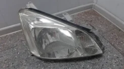 ���� �������� ������ Toyota Premio (�������) 811102B870 ����