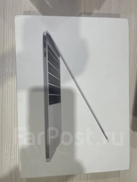 Apple MacBook Pro 13 2018. ��� 8 ��, ���� 128���, WiFi: 1, Bluetooth: 1 ����