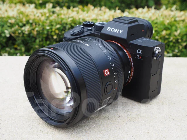 Sony Alpha ILCE-7RM4 ����
