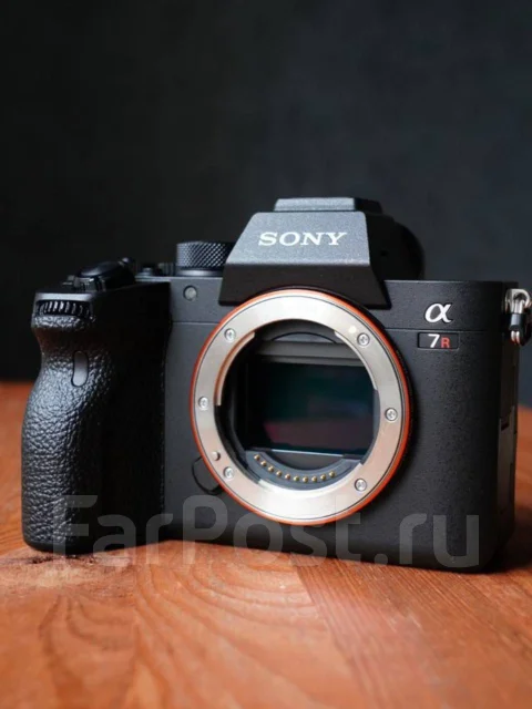 Sony Alpha ILCE-7RM4 ����