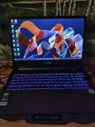 Hasee. 15.6", ��� 16 ��, ���� 512���, WiFi: 1, Bluetooth: 1, ����������� �� 6��. ����